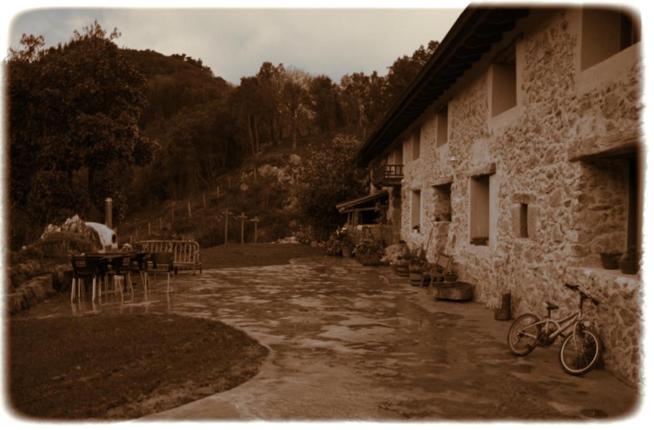 Belaustegi Turismo Rural Ispáster エクステリア 写真