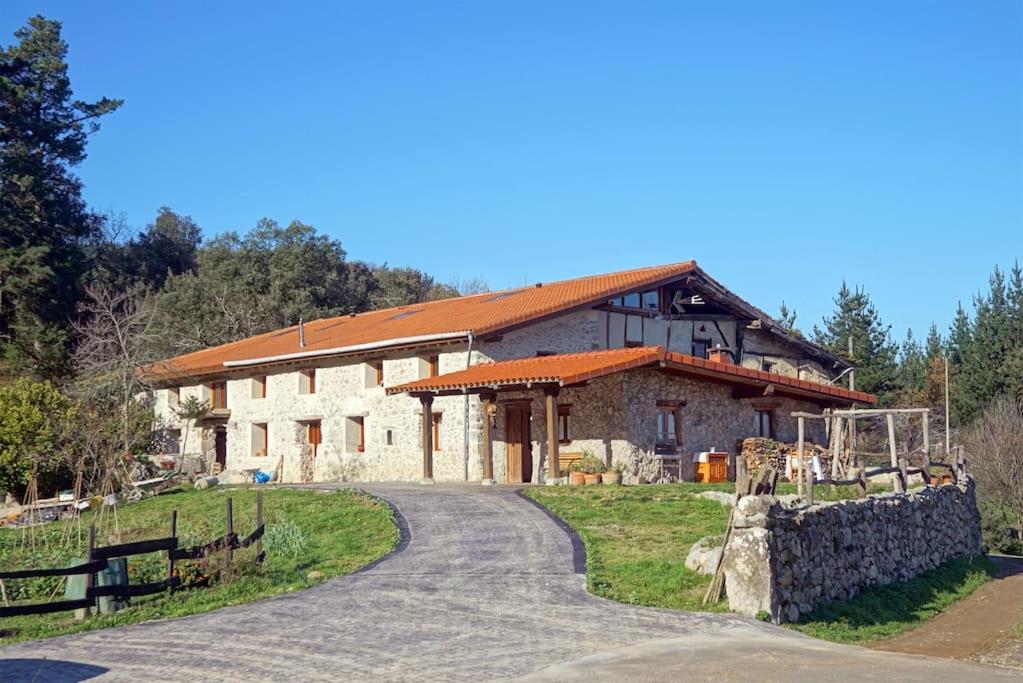 Belaustegi Turismo Rural Ispáster エクステリア 写真